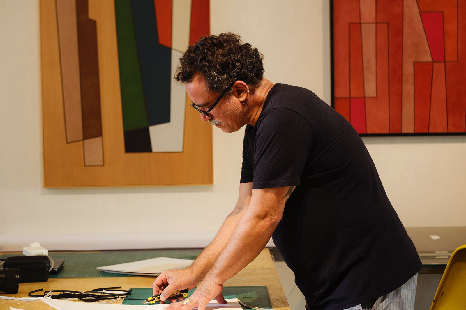 Acervo Galeria de Arte apresenta exposição ‘Transito’, de Dedé Lins