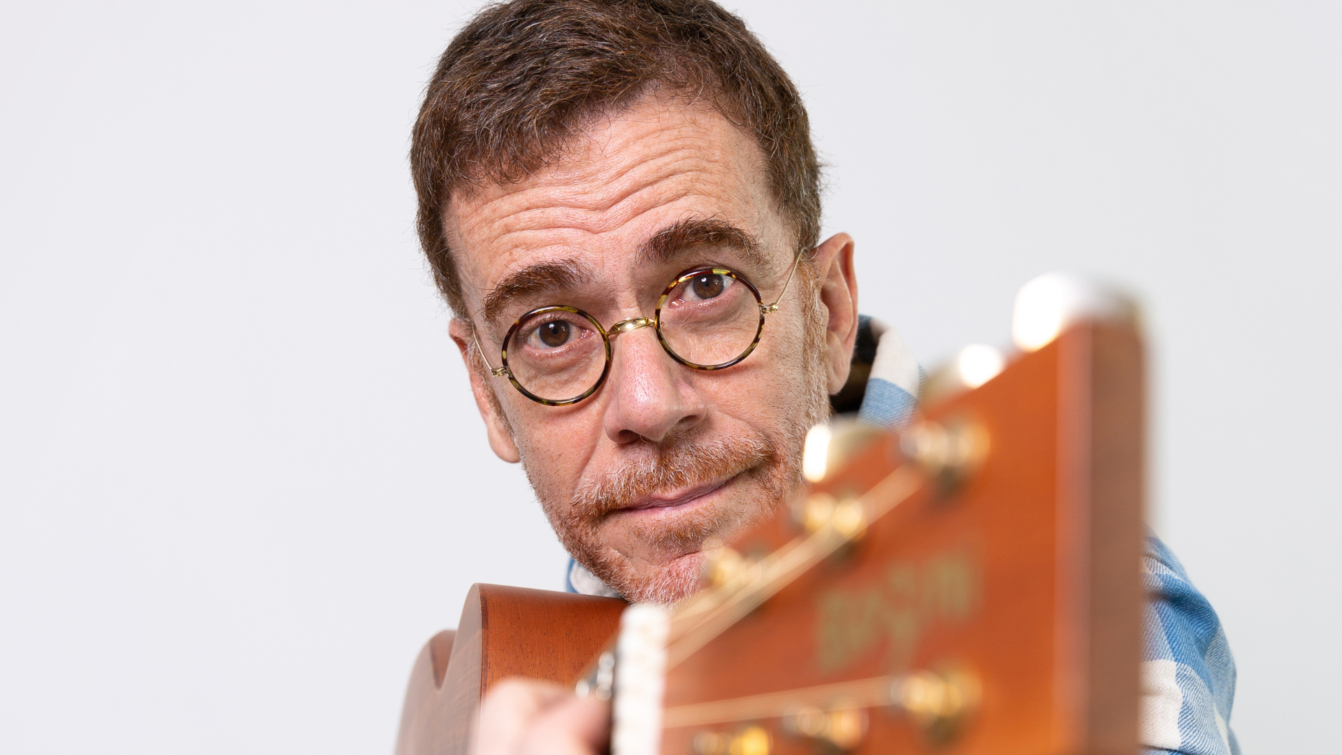 Nando Reis apresenta a turnê “Nando Hits” em Salvador