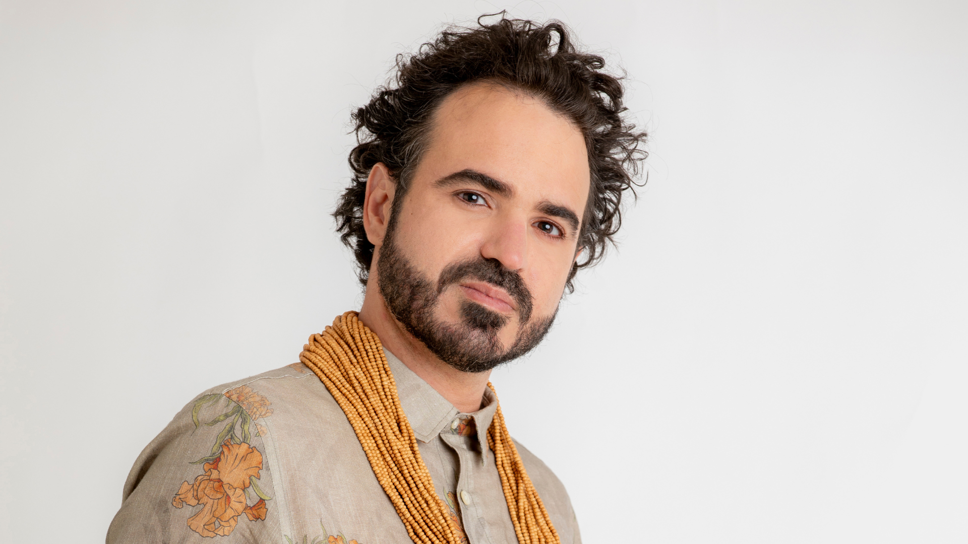 Gabriel Mercury estreia no São João do Pelourinho neste domingo com show gratuito