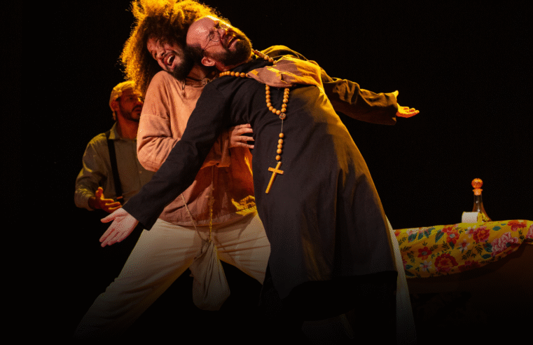 Espetáculo “Auto da Compadecida” volta a cartaz no Teatro FARESI no mês de agosto