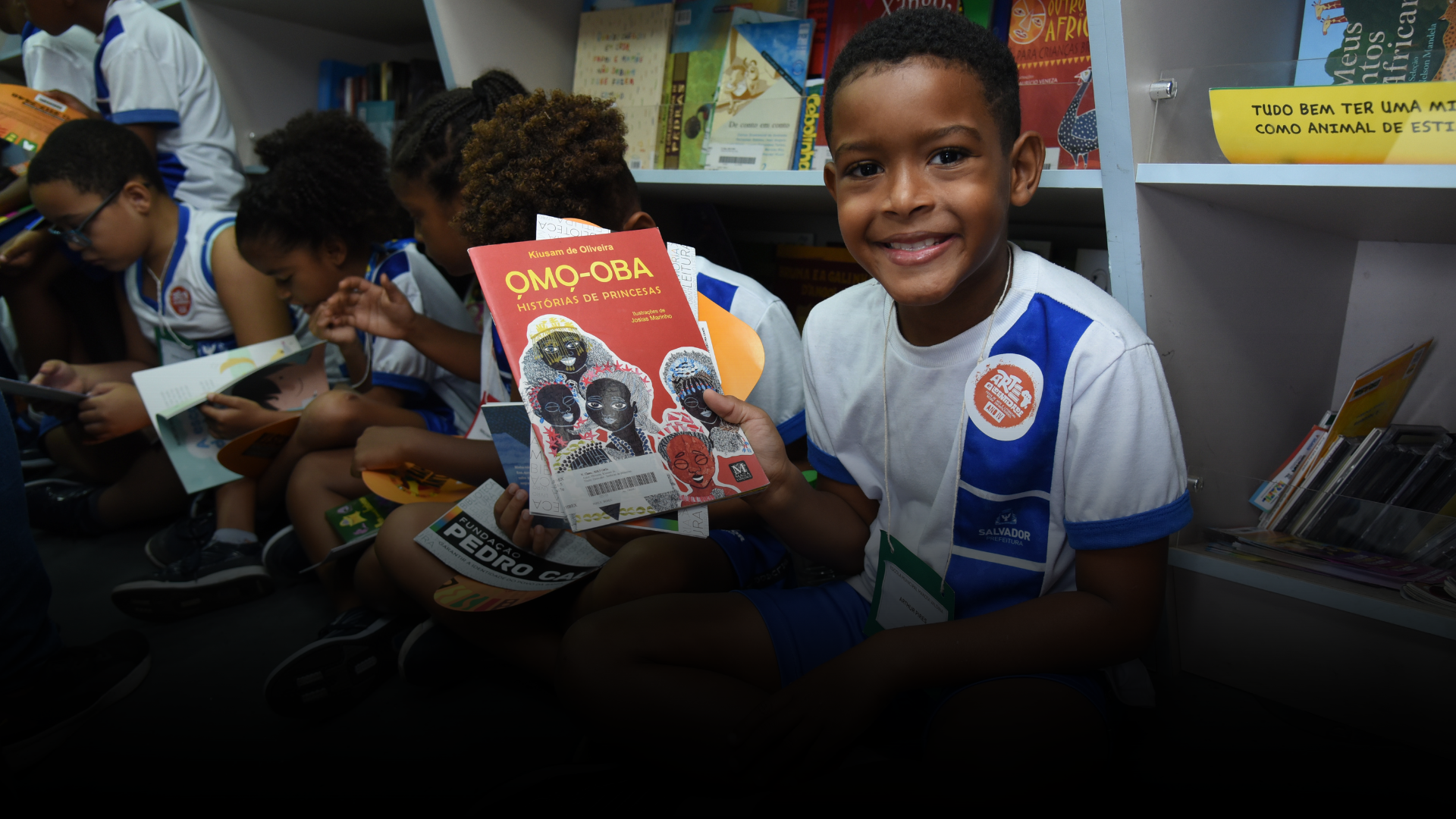 Festa Literária Arte e Identidade chega à 5ª edição com o tema “Resistir é Festejar”  