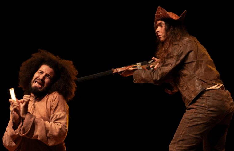 Espetáculo “Auto da Compadecida” encerra temporada no Teatro FARESI