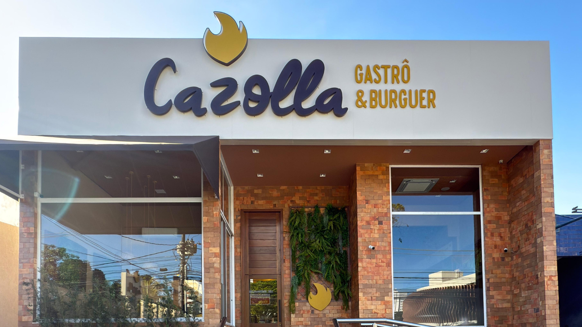 Cazolla Pituba passa por retrofit e amplia experiência gastronômica em Salvador