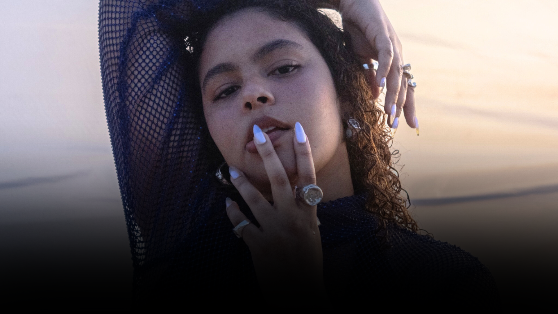 Participação confirmada: Rachel Reis sobe ao palco dos Filhos de Jorge no Festival Nova Bahia