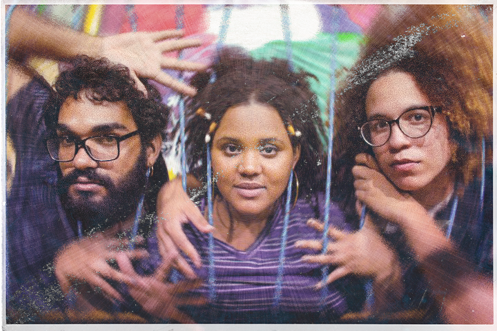 Ternoar apresenta show “Fora de Si” no “Quinta da Casa” da Casa Rosa