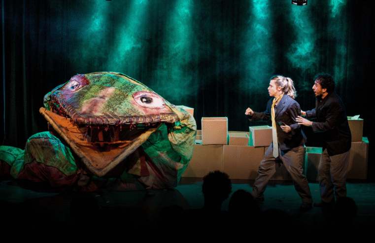 Espetáculo “Isso É Coisa de Criança” traz a imaginação infantil para o palco do Teatro Faresi, em Salvador