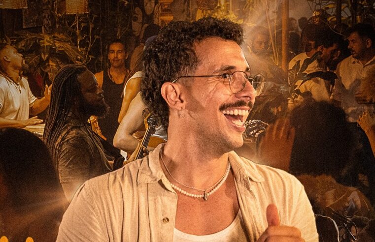 Tiri apresenta noite de “groove” autoral no Entre Folhas e Ervas