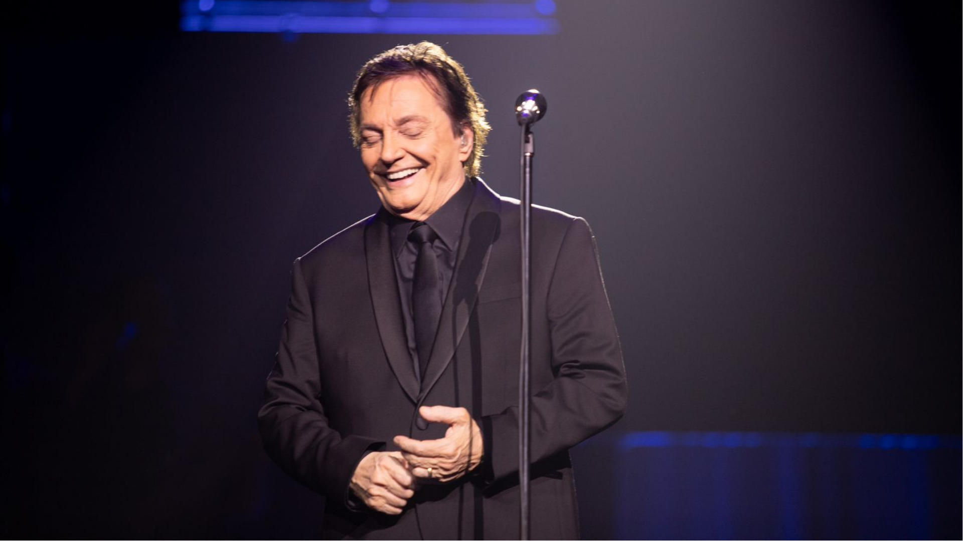 Fábio Jr. celebra trajetória em show emocionante na Concha Acústica de Salvador