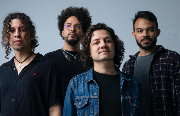 Selvagens à Procura de Lei lança versão “deluxe” de novo álbum
