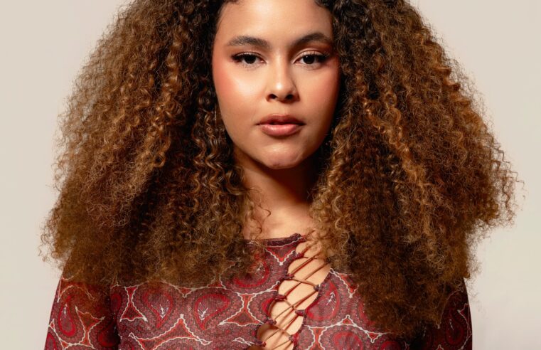 Rachel Reis apresenta nova edição do Canto da Sereiona em Salvador