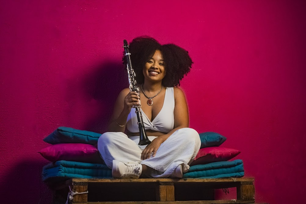 No Dia da Consciência Negra, clarinetista Daniela Nátali apresenta “Bahias” na Casa Rosa 