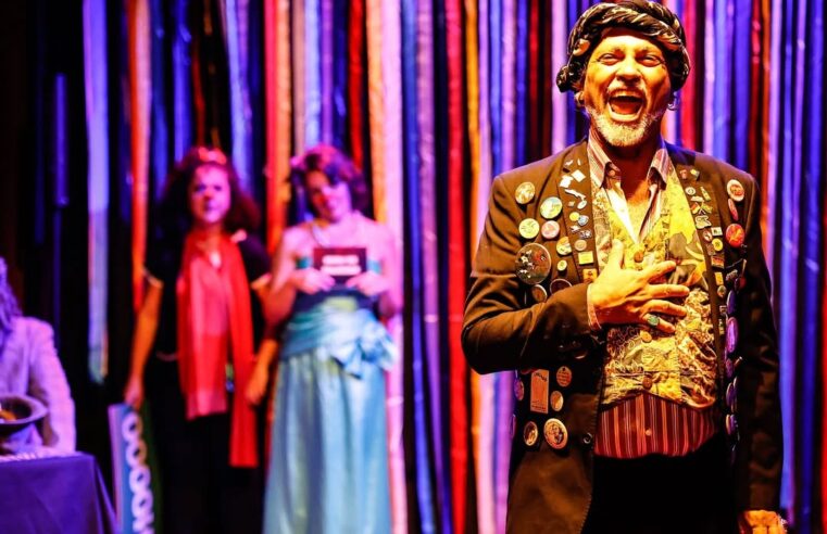 Nariz de Cogumelo apresenta edição especial do “Cabaré Show de Calouros” no Circo Picolino
