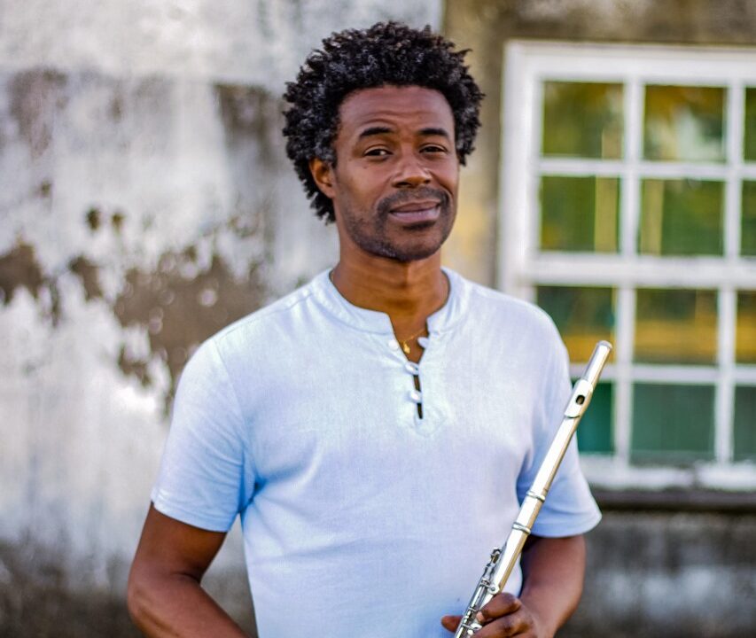 Projeto Segundas do Chorinho recebe Leandro Tigrão e Regional Massaranduba na Varanda do SESI Rio Vermelho
