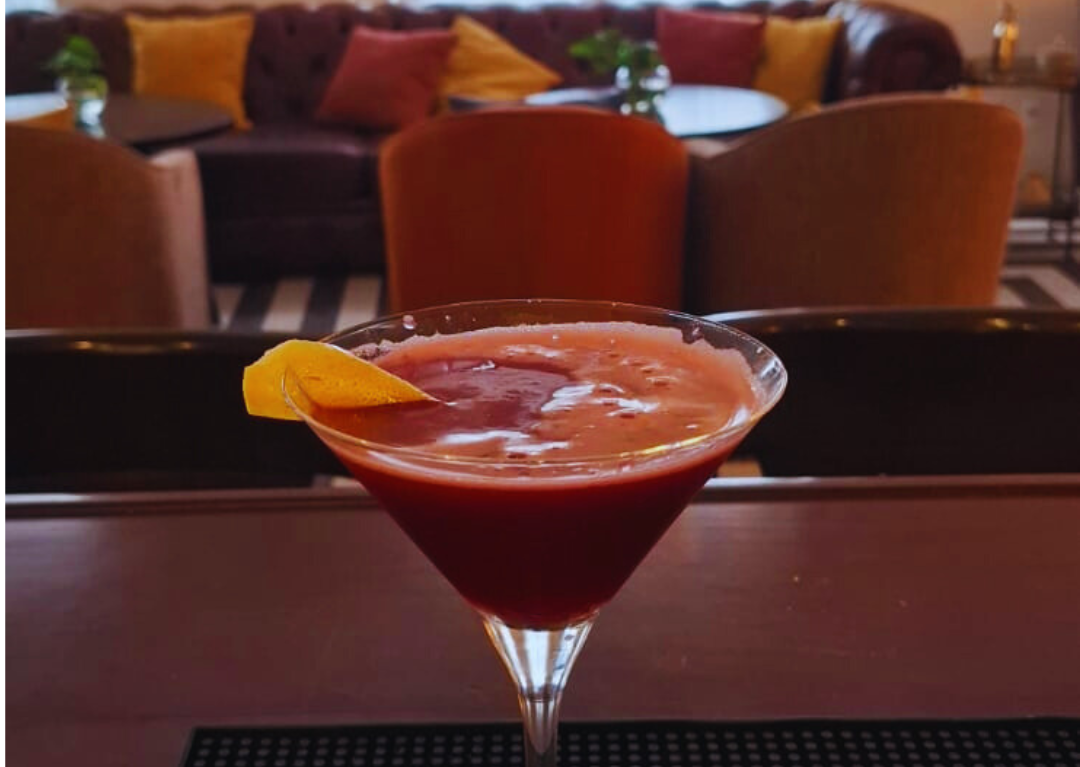 Dama de Roxo e outras criações: drinks do Arento entregam memória e uma experiência refinada