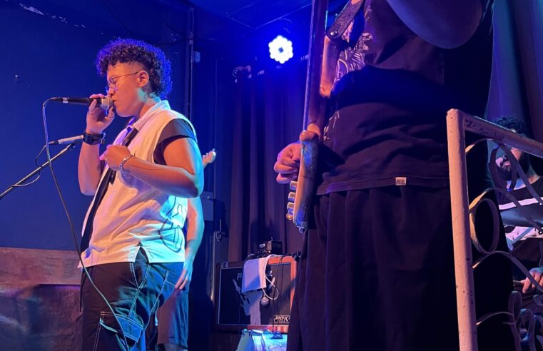 Lito Martins apresenta tributo a Pitty e compartilha trajetória como jovem trans em show na Varanda do Sesi Casa Branca