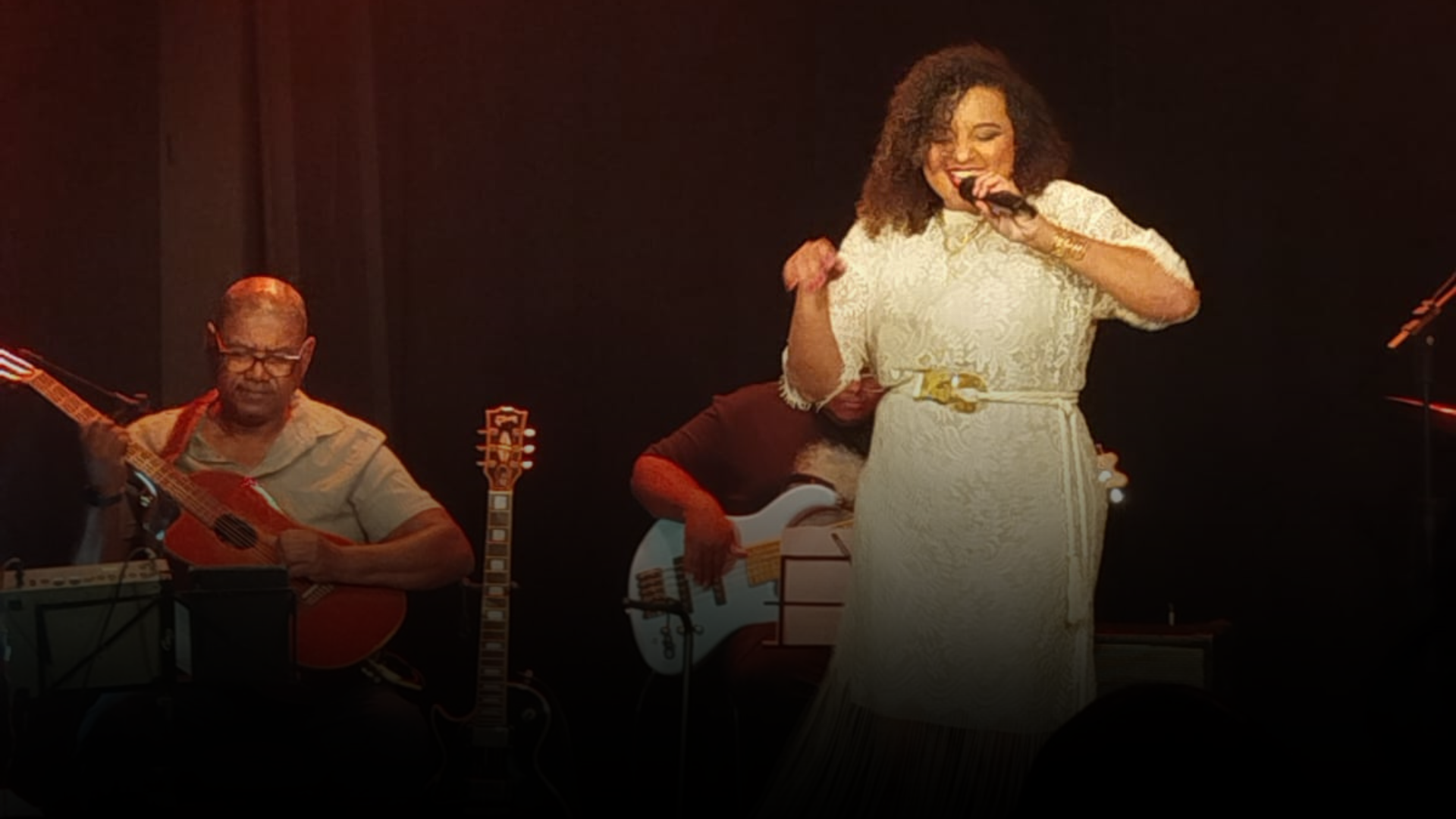 Analuz de Verdade ilumina o legado das matriarcas negras da música brasileira em show no Sesi Casa Branca