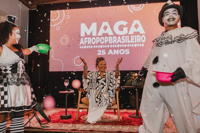 Margareth Menezes volta ao Bloco Os Mascarados e comanda o Trio da Cultura no Carnaval de Salvador 2026