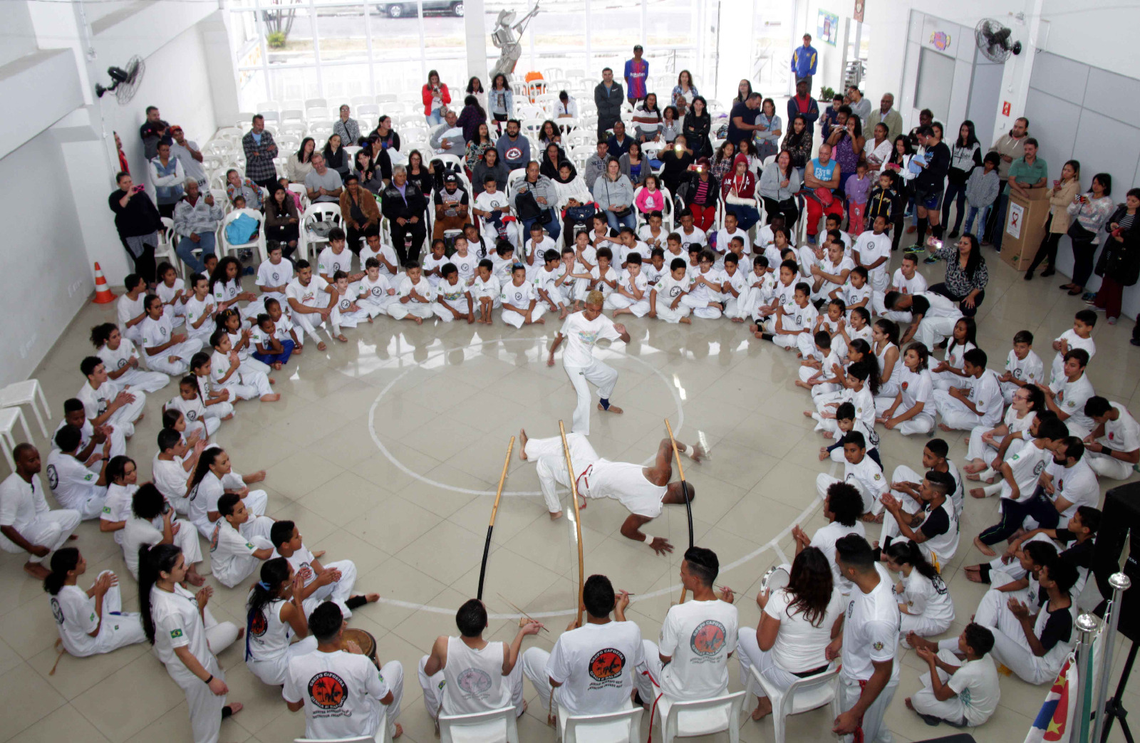 Shopping Bela Vista celebra aniversário de Salvador com ação especial e apresentação de capoeira