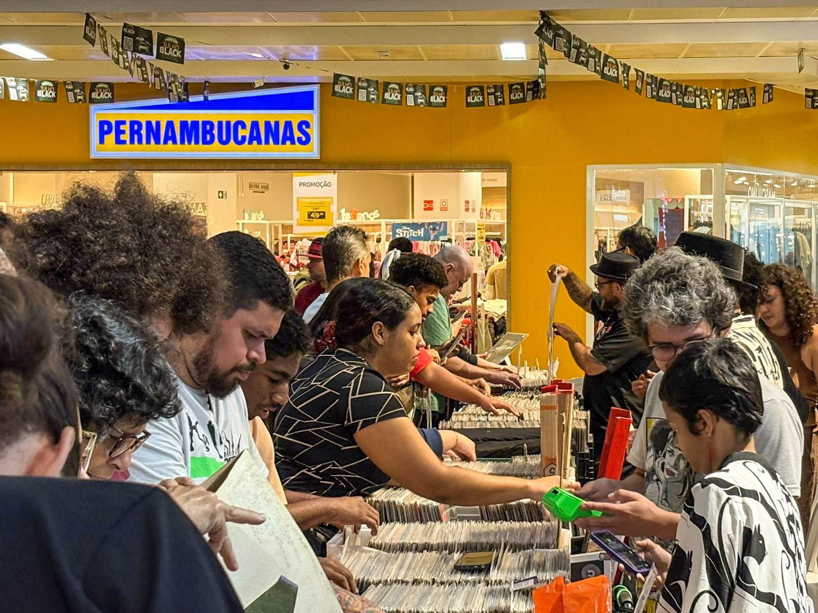 Shopping Center Lapa tem nova edição da Feira do Vinil neste sábado, 07