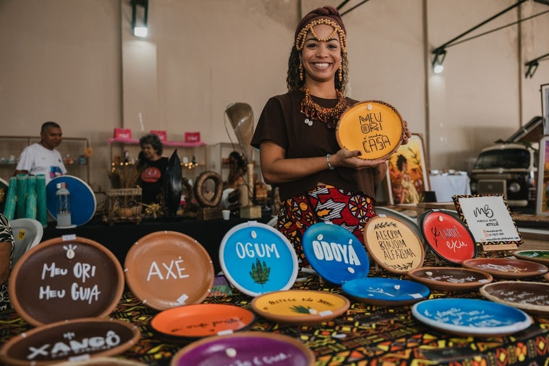 Mais de 150 negócios criativos e Timbalada marcam edição do Mercado Iaô no aniversário de Salvador