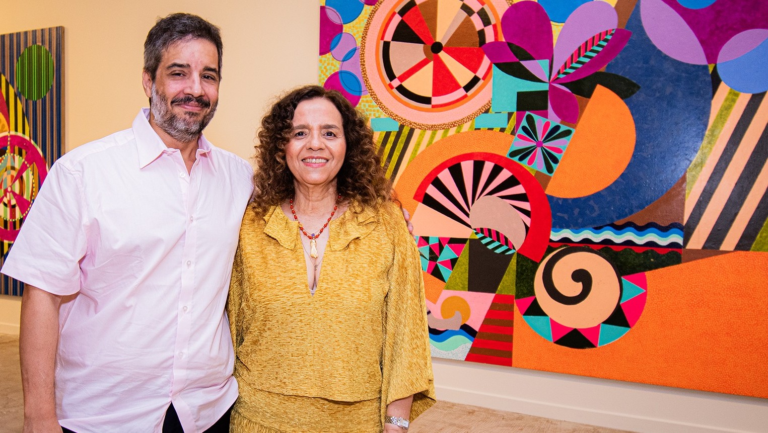 Beatriz Milhazes em Salvador para oficina aberta e conversa com o público no MAB