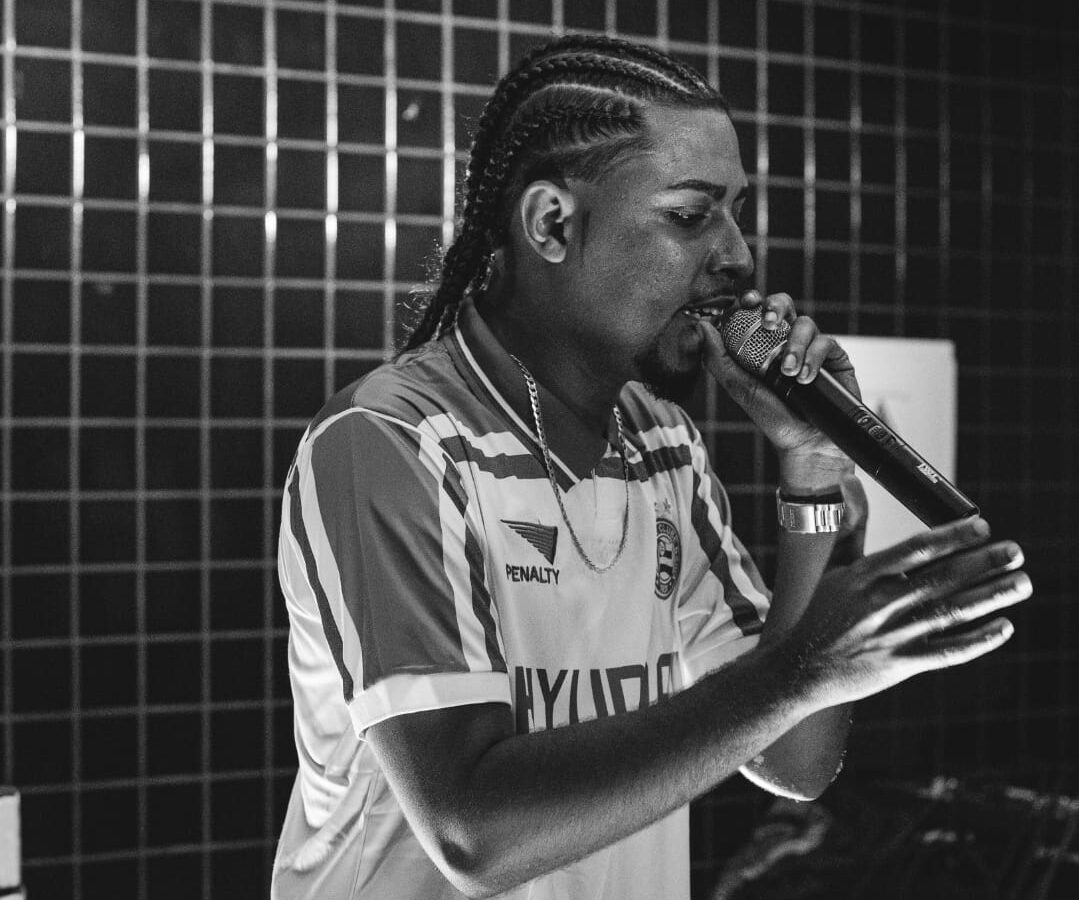 Reyel.OG apresenta show na Soshape e reforça narrativa da nova fase no rap baiano