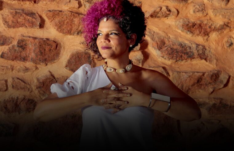 Juliana Ribeiro sobe ao palco para celebrar 25 anos de carreira com show especial e inédito