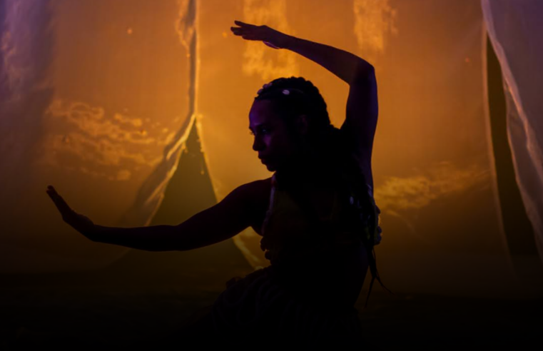Mostra “Baía de Vozes Insurgentes” leva solos de artistas baianas ao Festival de Curitiba