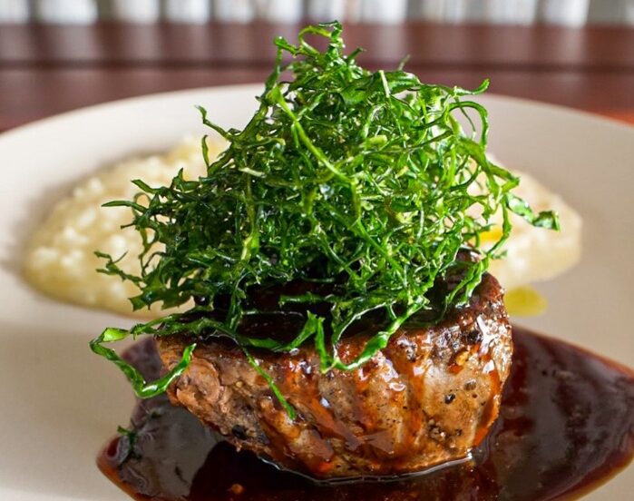 Allê Varanda Bar une gastronomia mediterrânea e sabores tropicais na Salvador Restaurant Week 2026