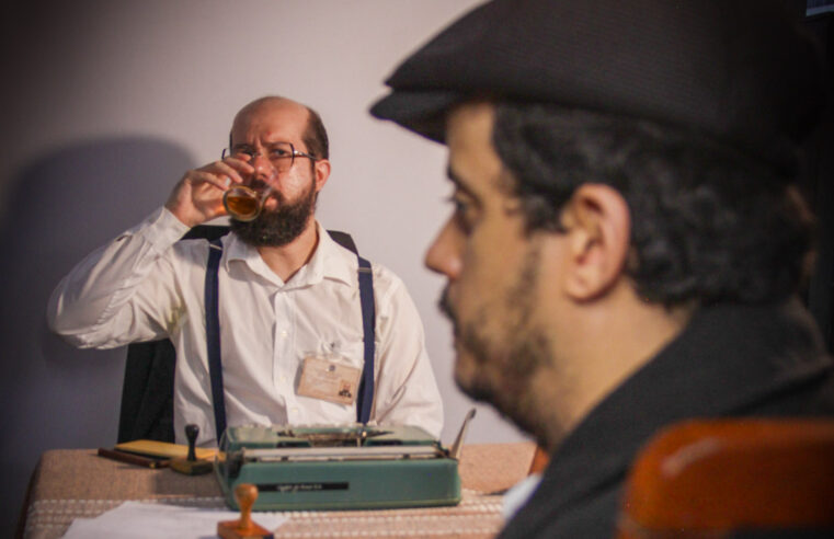Espetáculo “Docta Ignorantia” estreia no Teatro Gamboa com reflexão intensa sobre poder, empatia e humanidade