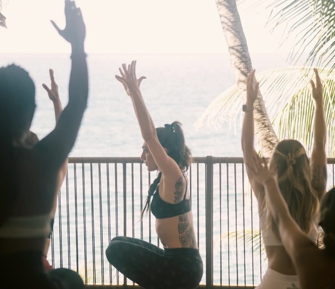 Blue Praia recebe experiência sensorial “Ritual da Lua Cheia” no Rio Vermelho