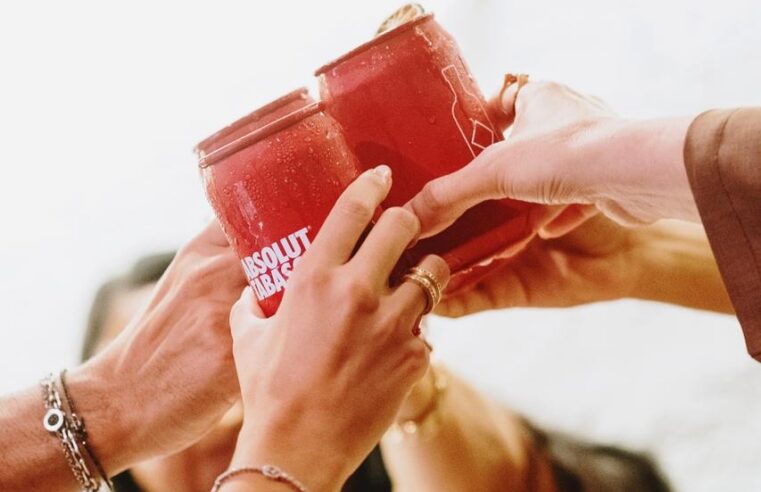 Puxadinho lança Happy Hour na Pituba com menu exclusivo e clima de fim de tarde
