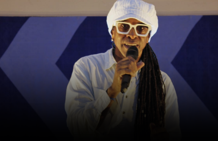 Espetáculo ORÍ 7 encena poesias de Ednaldo Muniz com performance, vídeo, música e dança