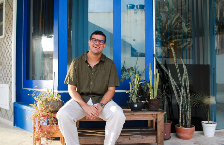 Léo Rocha apresenta show de lançamento do álbum “Um Tanto de Tudo Que Vejo” em Salvador