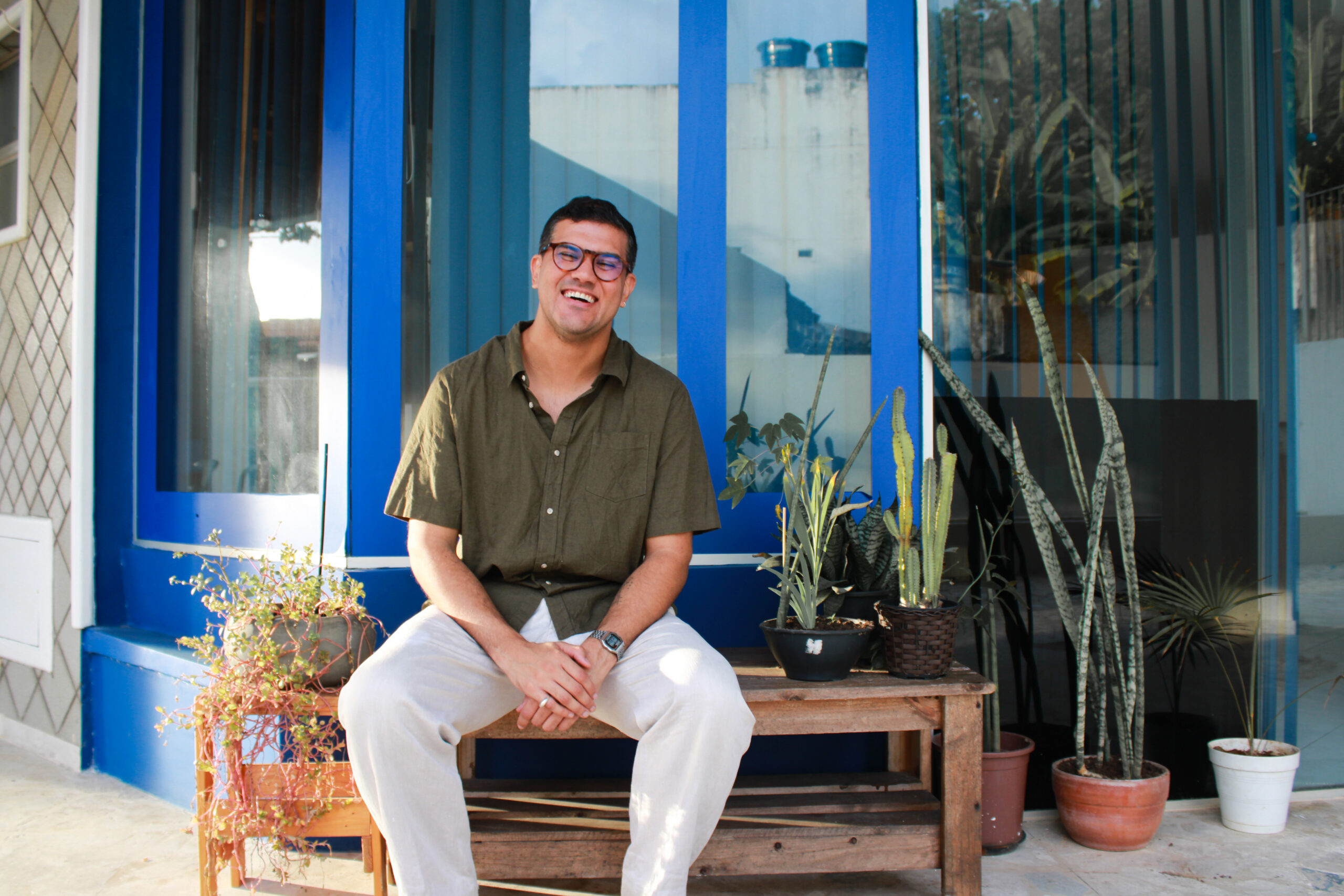 Léo Rocha apresenta show de lançamento do álbum “Um Tanto de Tudo Que Vejo” em Salvador