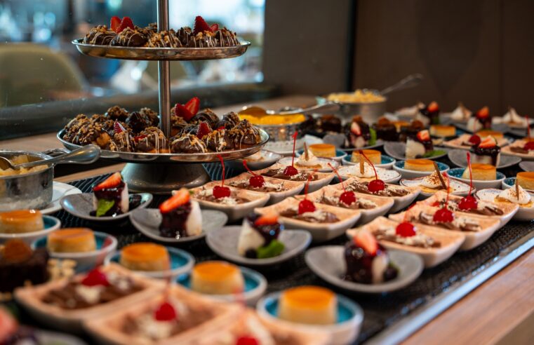 Deville Prime Salvador promove almoço e café da manhã especiais de Dia dos Pais