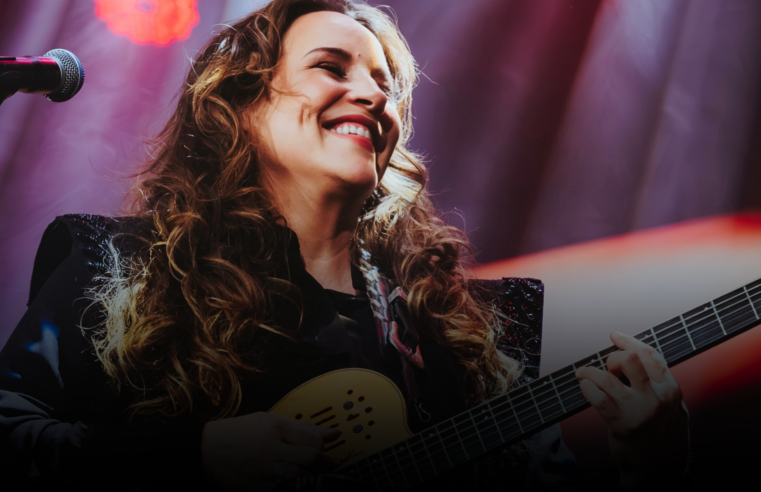 Ana Carolina traz turnê que celebra 25 anos de carreira para festival em Praia do Forte